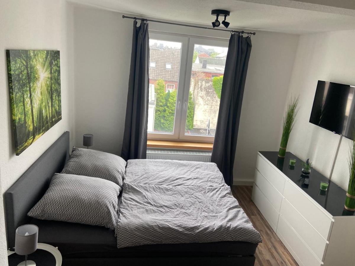 Ferienwohnung Robbe Wilhelmshaven Esterno foto